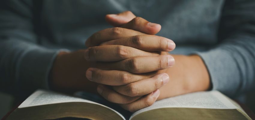 Daily prayer and reflection is an essential aspect of Christian life. The Catholic church even has a calendar containing guides on what scriptures to read daily.