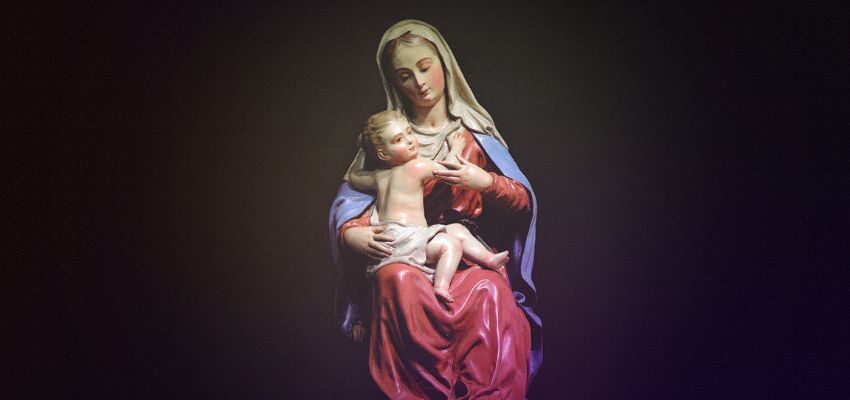 A sculpture of the blessed virgin Mary carrying her beloved son Jesus is commonly used by Catholics when praying.