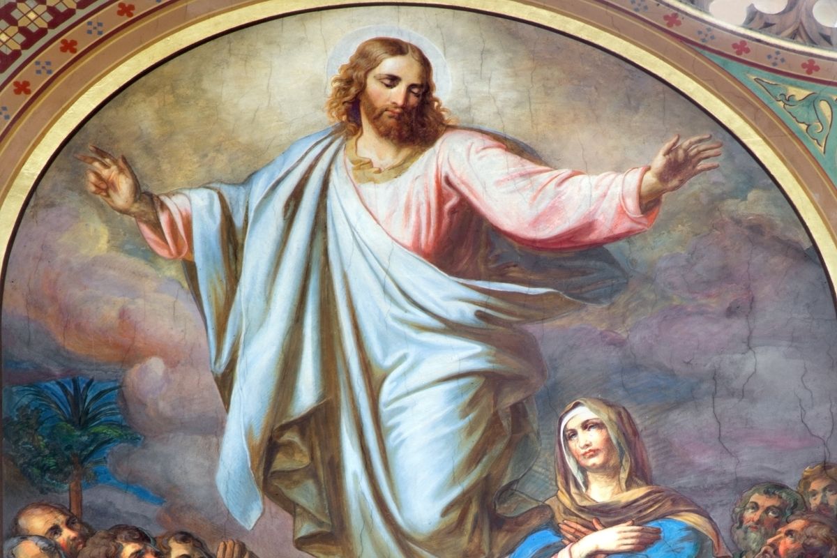 Jesus Christ rises into heaven on Ascension day.